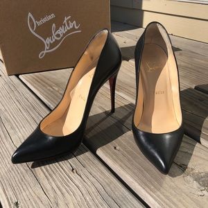 🚫SOLD🚫 Christian Louboutin Pigalle Follies